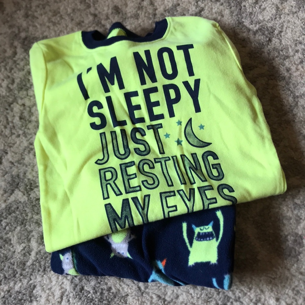 Carters pajama set